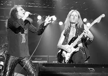 Ronnie James Dio- Homenaje al Maestro [Mega Biografía]