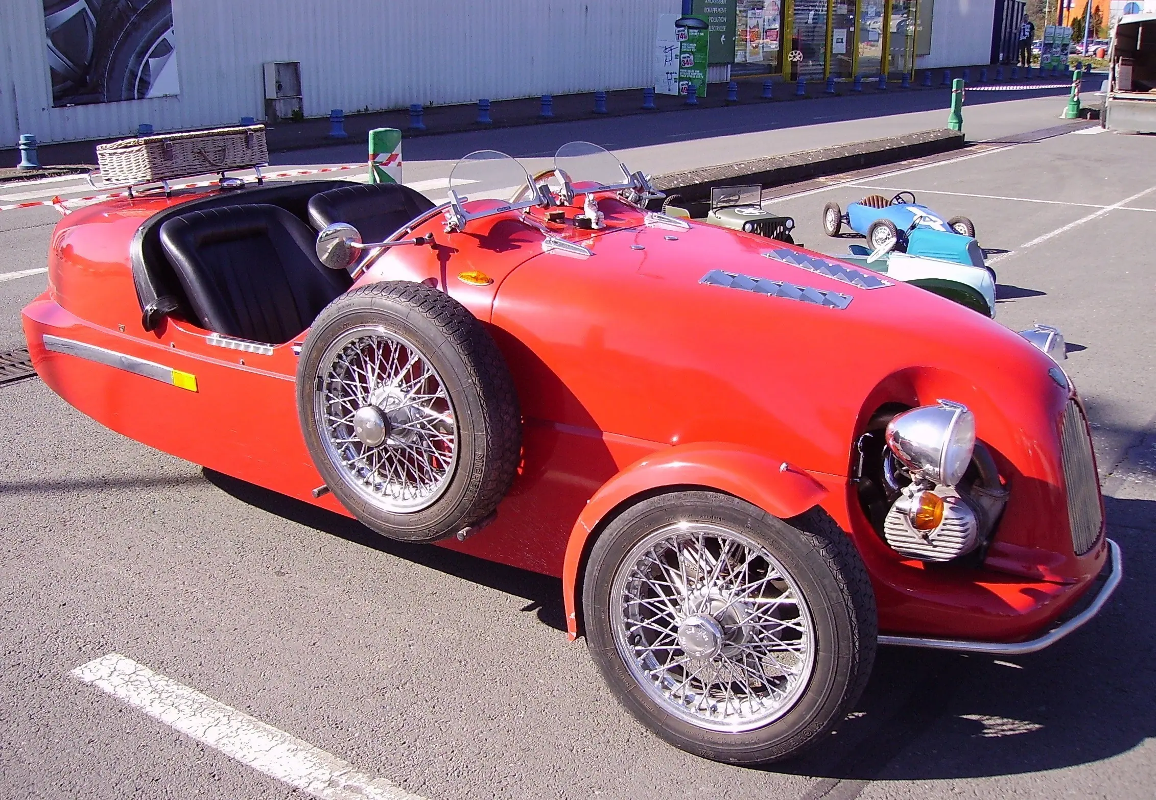 coches tres ruedas