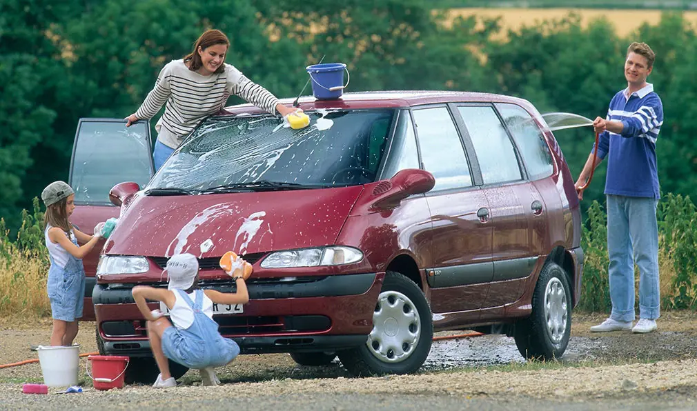 primer minivan