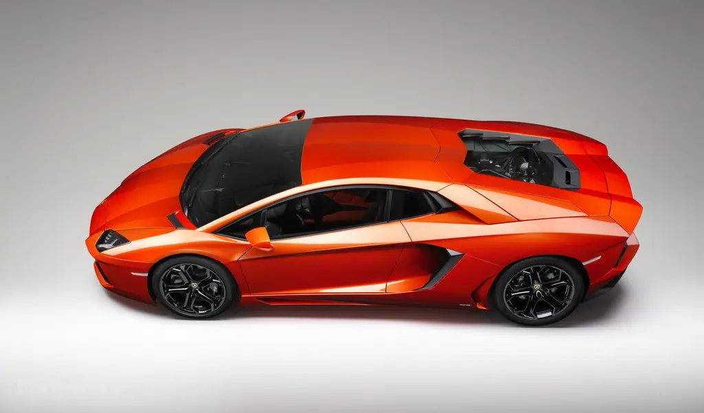 El Nuevo Lamborghini Aventador LP 700-4.