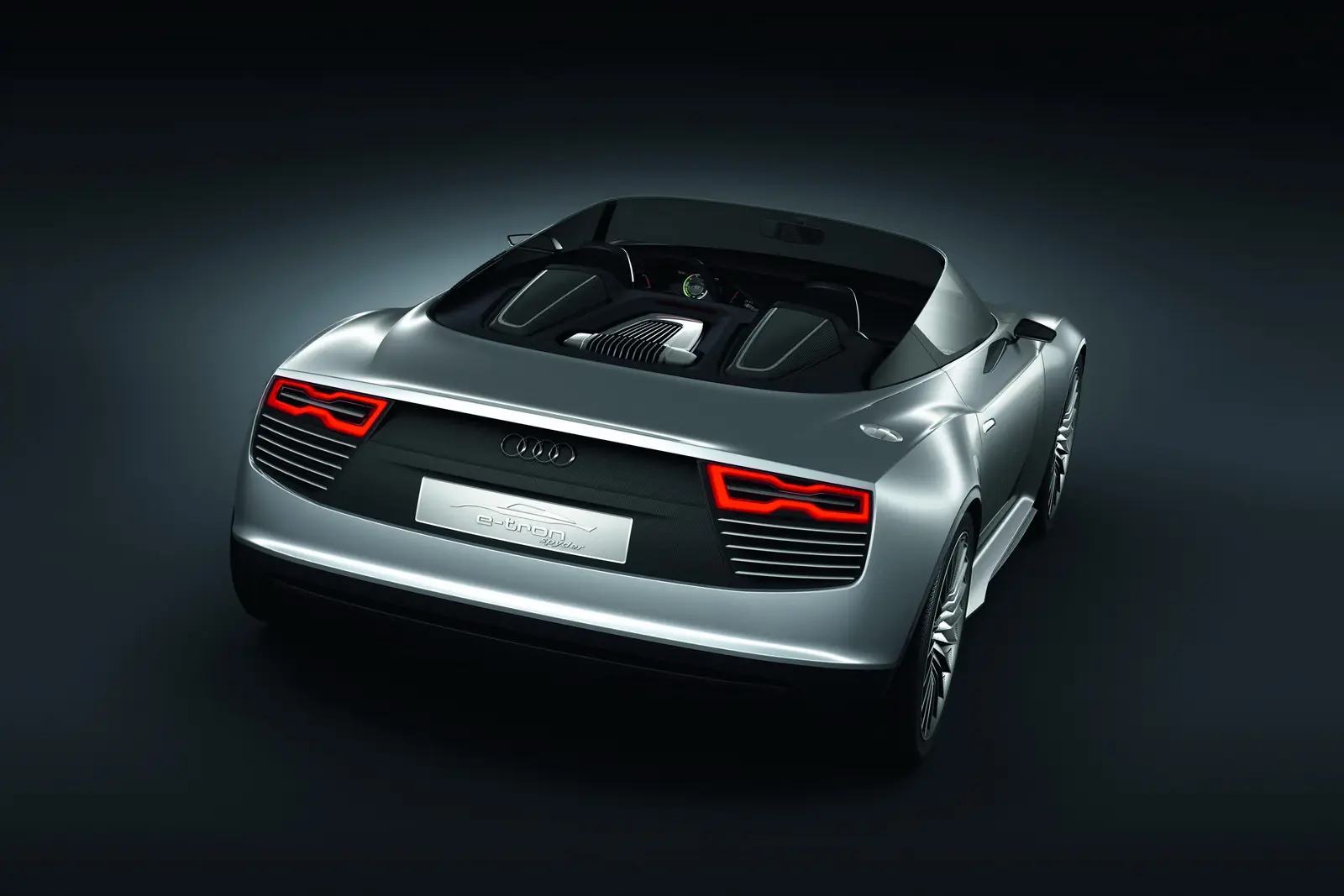Audi Le Mans,Rsq,R8 y E-Tron y ETron Spyder:misma plataforma