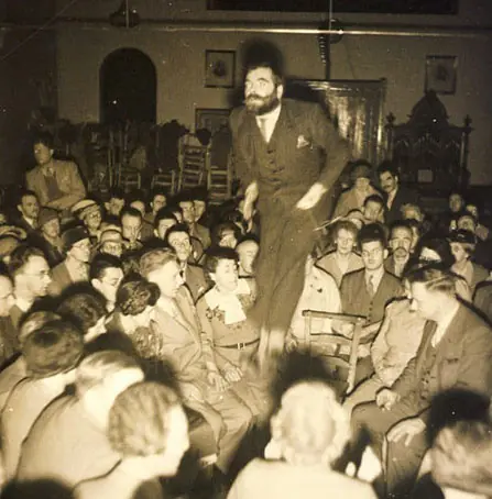Fotos Viejas De Sesiones de Espiritismo