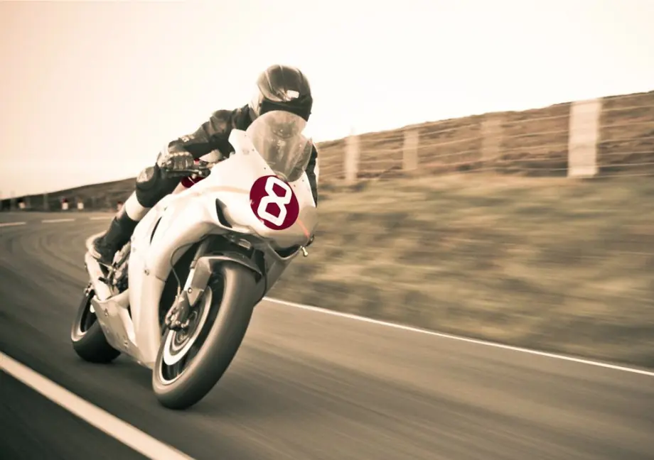 Si te gustan las motos y la Isla de Man Entra!!