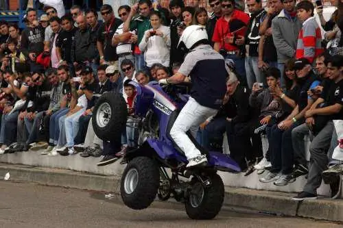 motos
