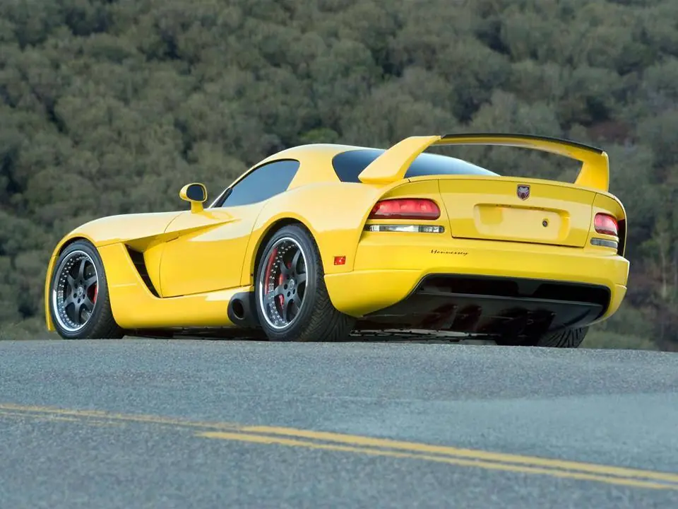 compilado de autos (muchas imagenes para tu escritorio)