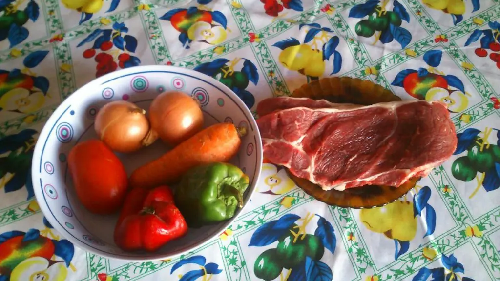 Bife a la olla, colorido con muuuuuchas verduras!!