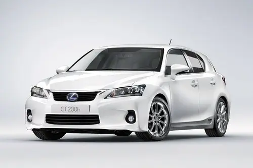 Nueevo Lexus CT 200h