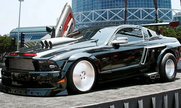 Los coches tuning más feos y locos del mundo