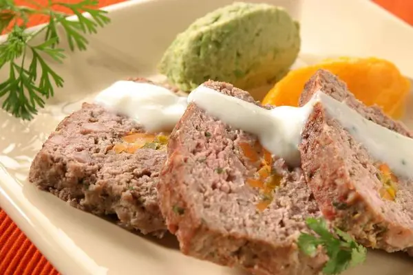 budin de carne y cerdo