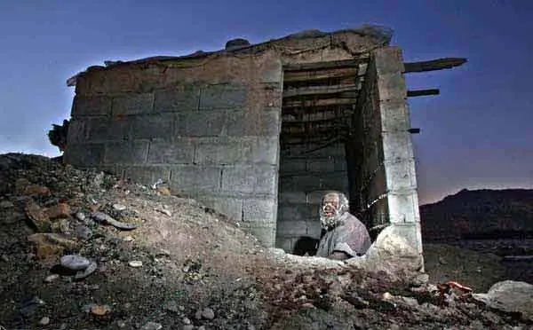 Un iraní lleva 60 años sin bañarse