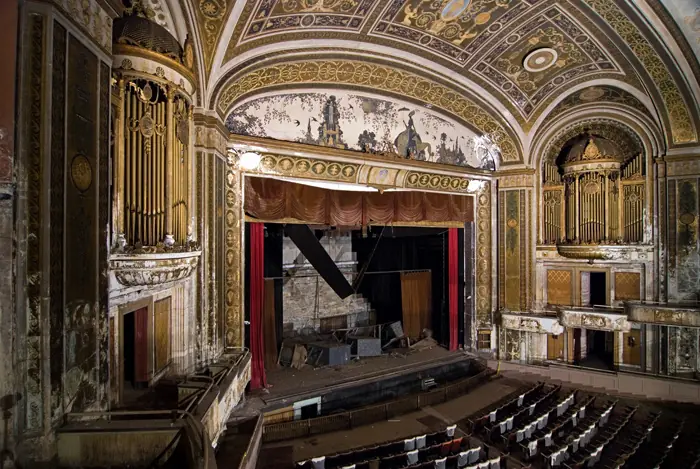 Lugares Abandonados [Fotos y Notas]