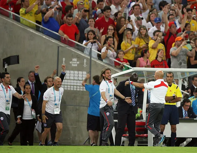 Las Fotos del Chile 2 España 0