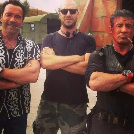 2 fotos del set de "the expendables 3"