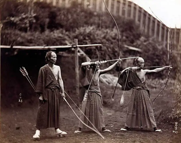Fotos históricas en blanco y negro restauradas en color