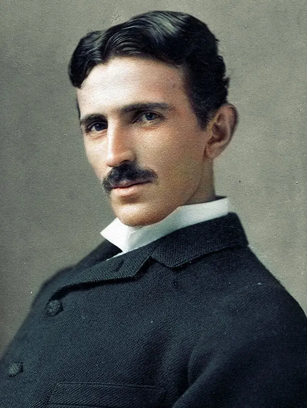Fotos históricas en blanco y negro restauradas en color