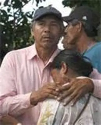 Indignante, que festejan? que democracia es esta?