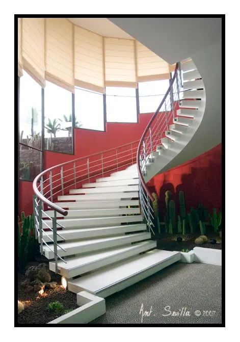 Instrucciones para subir una escalera (?)