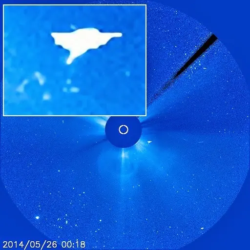 ovnis en el sol