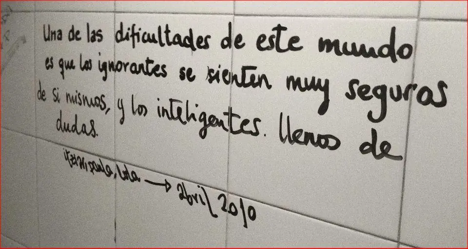 benedetti en las paredes
