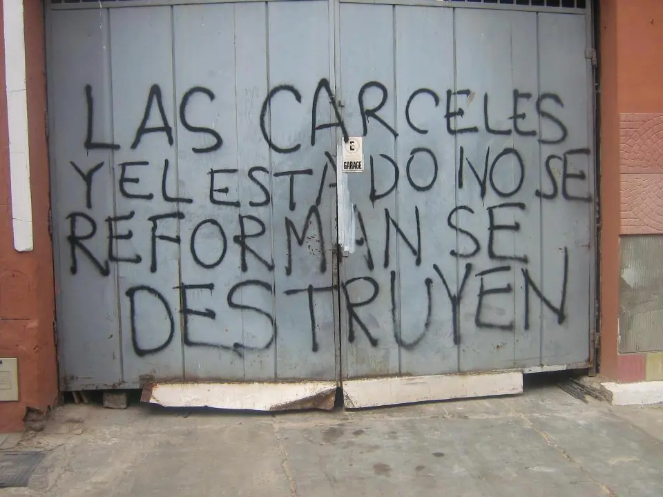 frases en paredes