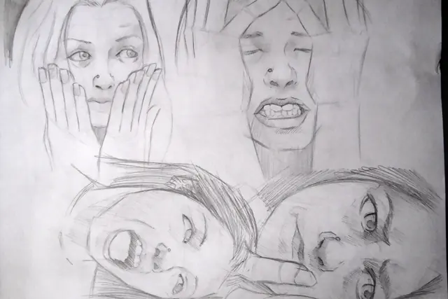 mas de 40 dibujos hechos por mi de mujeres(conmuchoesfuerso)