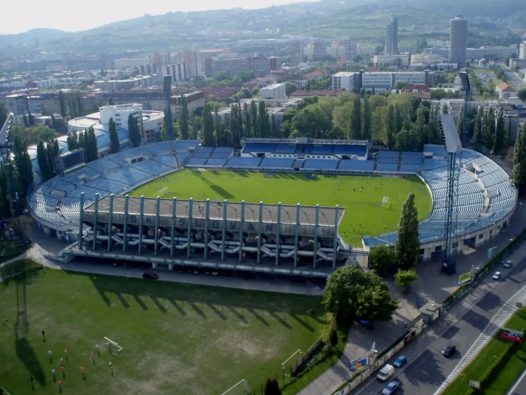 Estadios Abandonados - 2da Entrega