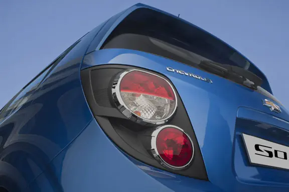 Chevrolet Sonic, versiones, equipamiento y precios
