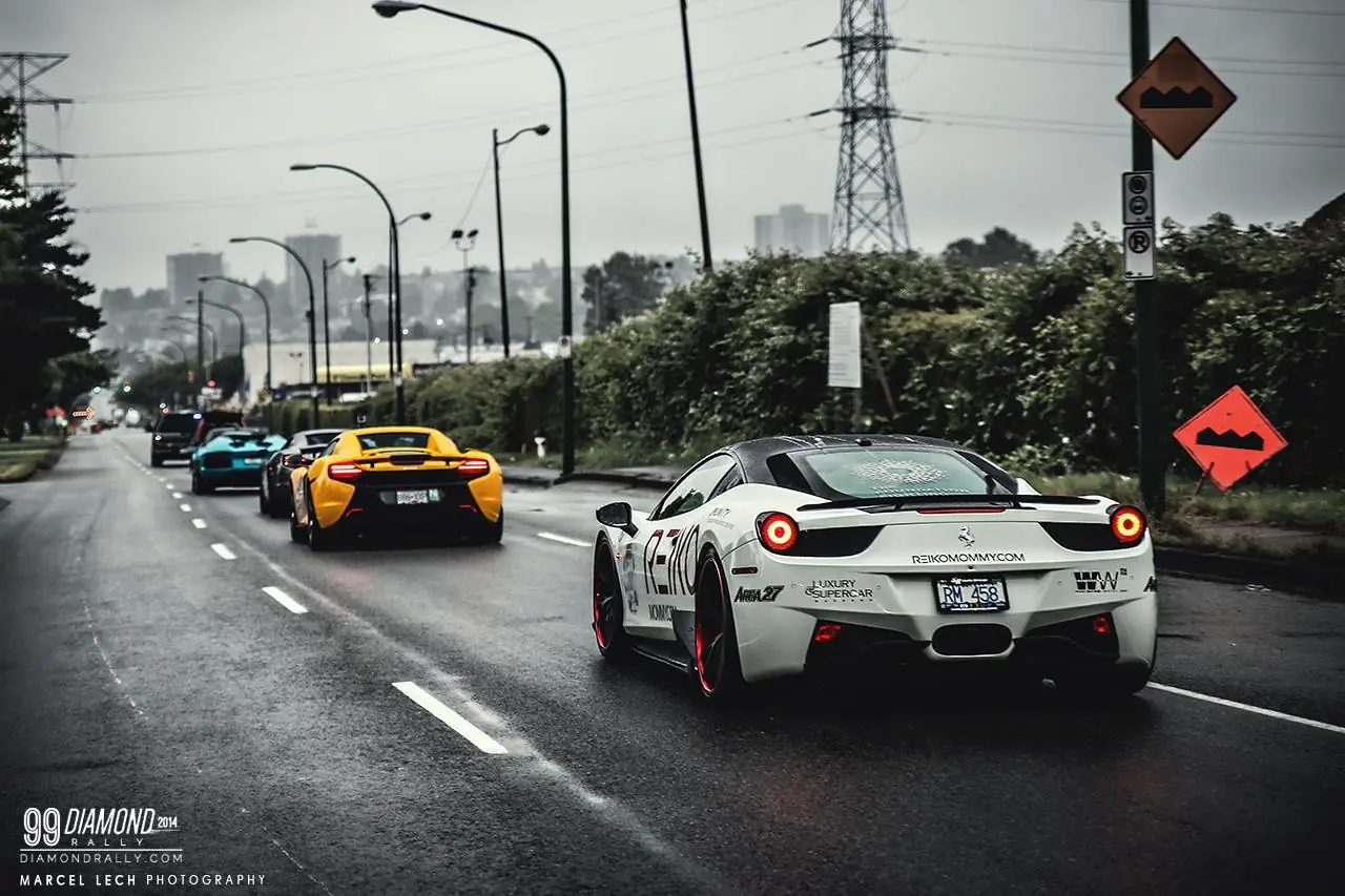 te gusta Ferrari entra (imagenes para tu escritorio)