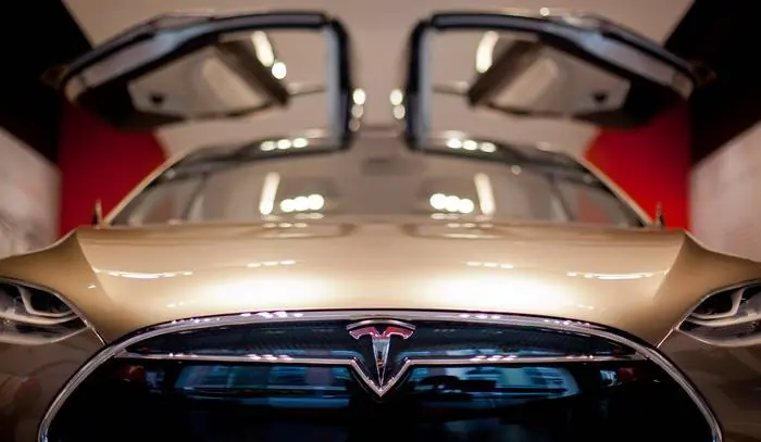 El único problema de Tesla, posible desabastecimiento de ba