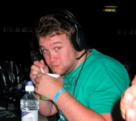 Su novia lo dejó por "gordo" y ahora...