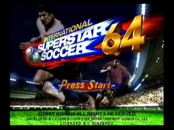pes vs fifa atrvas de la histori