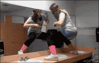 Fails de mujeres en Gifs