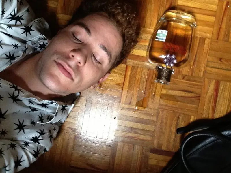 Taringuero ,como la pasaste en el boliche?