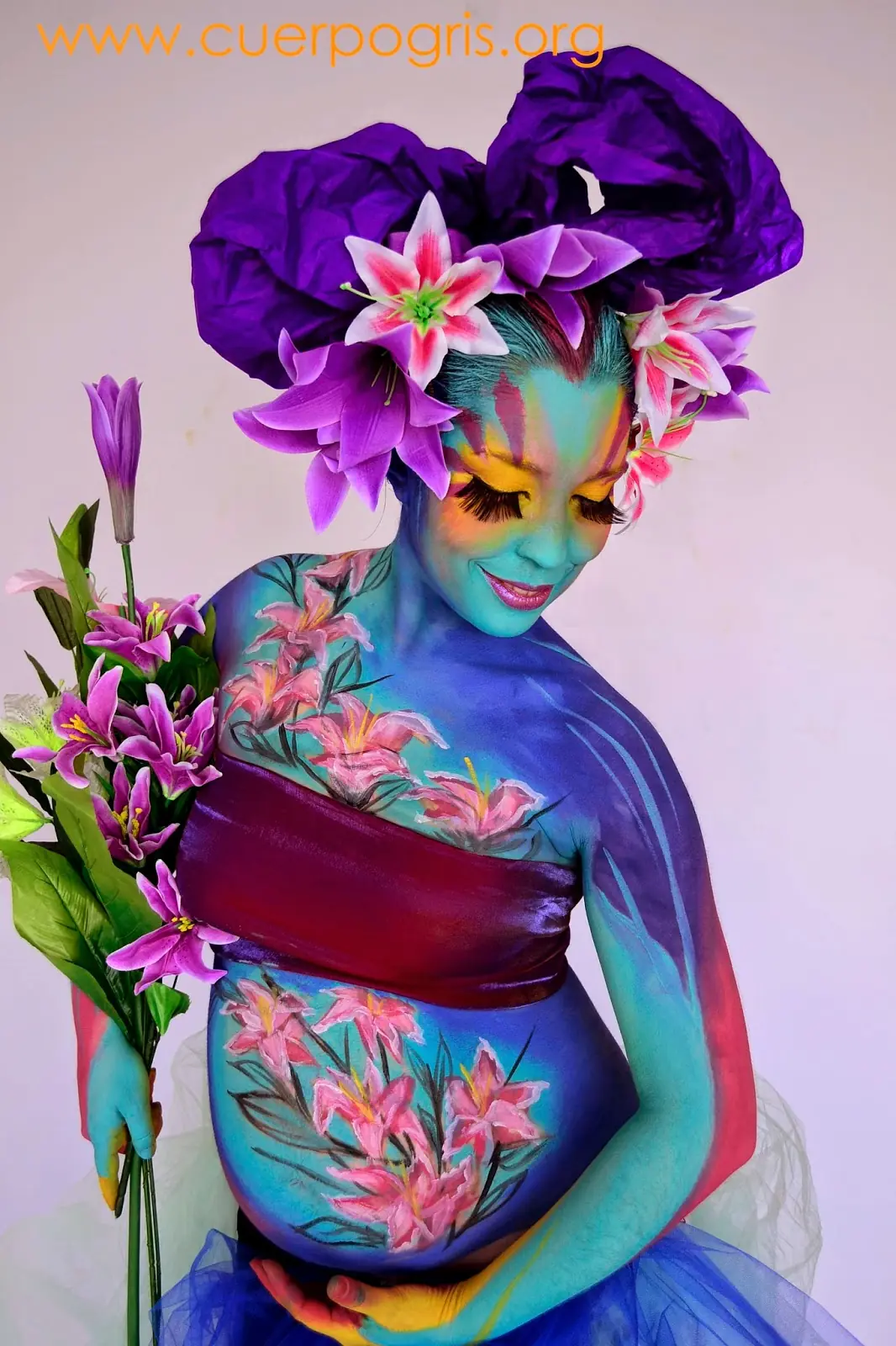 cuerpos pintados flores