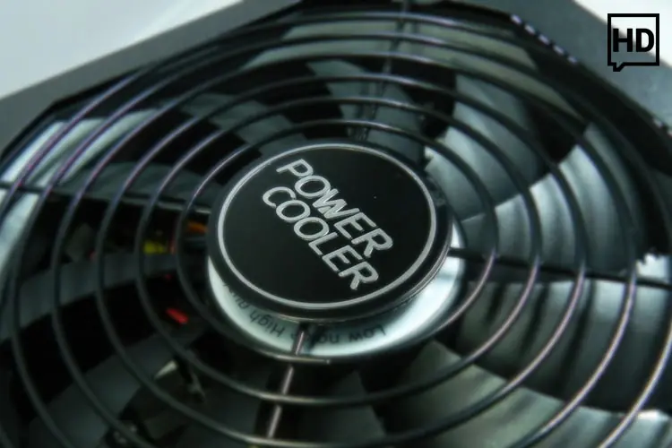 Fuente Powercooler PS-530Max Review