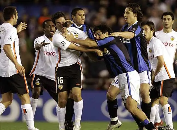 peleas qui y en todo el mundo