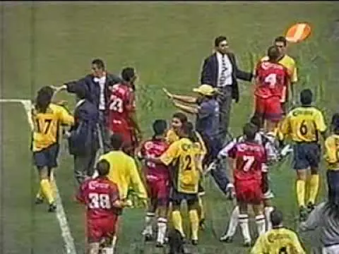 peleas qui y en todo el mundo