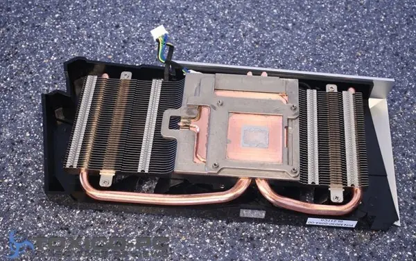 > Sapphire lanza la HD 7750 Black Diamond