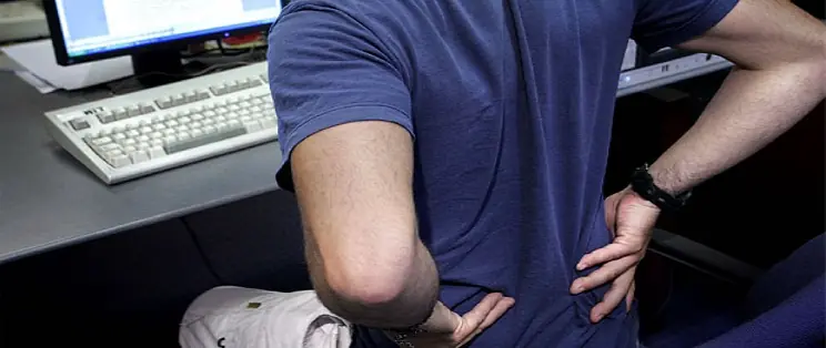 ¿Dolores en el cuerpo?: sentarse bien hace la diferencia