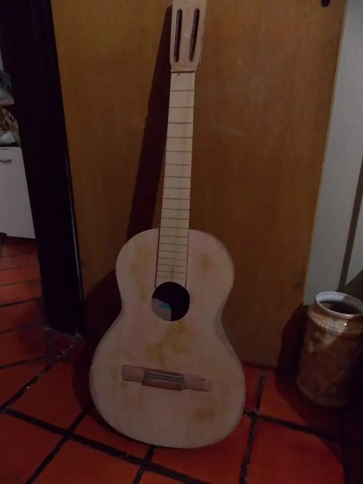 Restauré una Guitarra Criolla y te lo muestro!