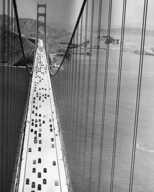 La construcción del Golden Gate, en imágenes.