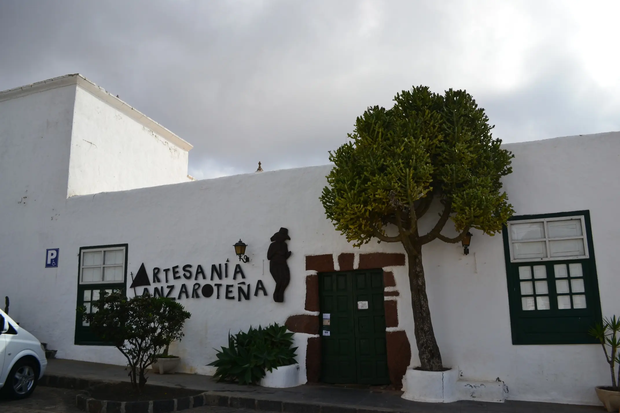 Paseo fotográfico por Lanzarote, La isla de lava