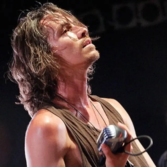 Dibujando a Brandon Boyd (Incubus)