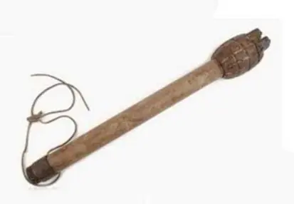Armas medievales en el siglo XX