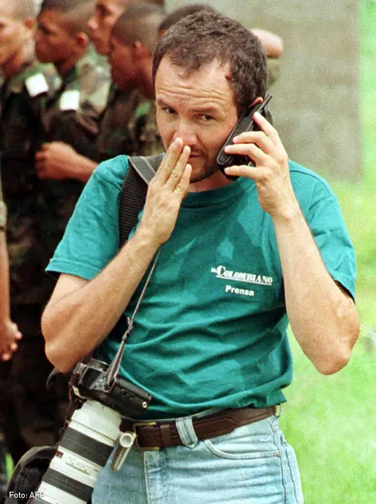 El fotógrafo que más ha retratado la guerra en Colombia