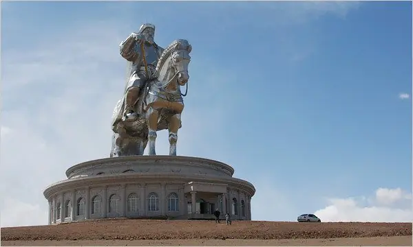 100 curiosidades históricas. Megapost.