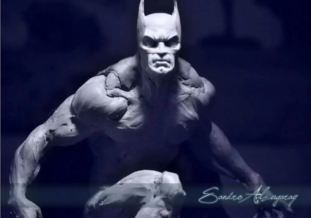 Escultura de Batman por Sandro Alzugaray