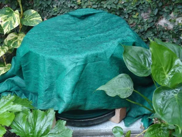 Como hacer un Lumbricario (fotos propias)