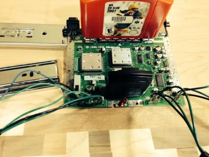Se hizo una mesa Nintendo mario kart
