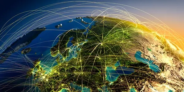 Gobiernos y el espionaje, los peores problemas de Internet